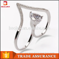 Manufacturer directly wholesale beautiful ladies jewelry fashion Dubai latest model two finger engagement CZ rings
